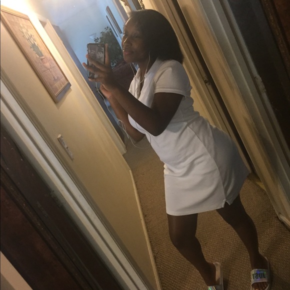 Meet your Posher, Amani - Picture 3 of 8